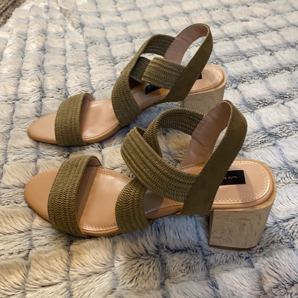 Steve Madden Heels - Picture 2 of 9